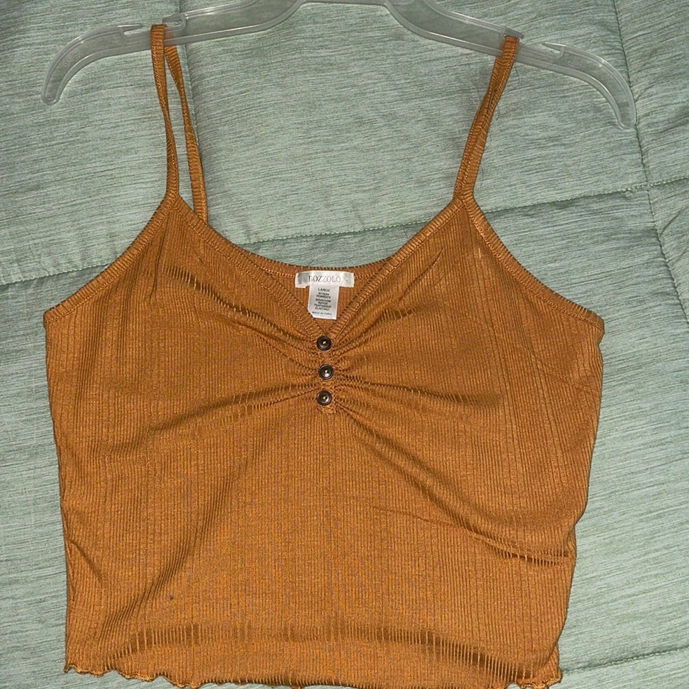 Gold crop tank